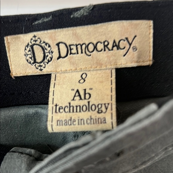 Democracy Olive Gray "Ab" Technology Pants - Picture 2 of 8
